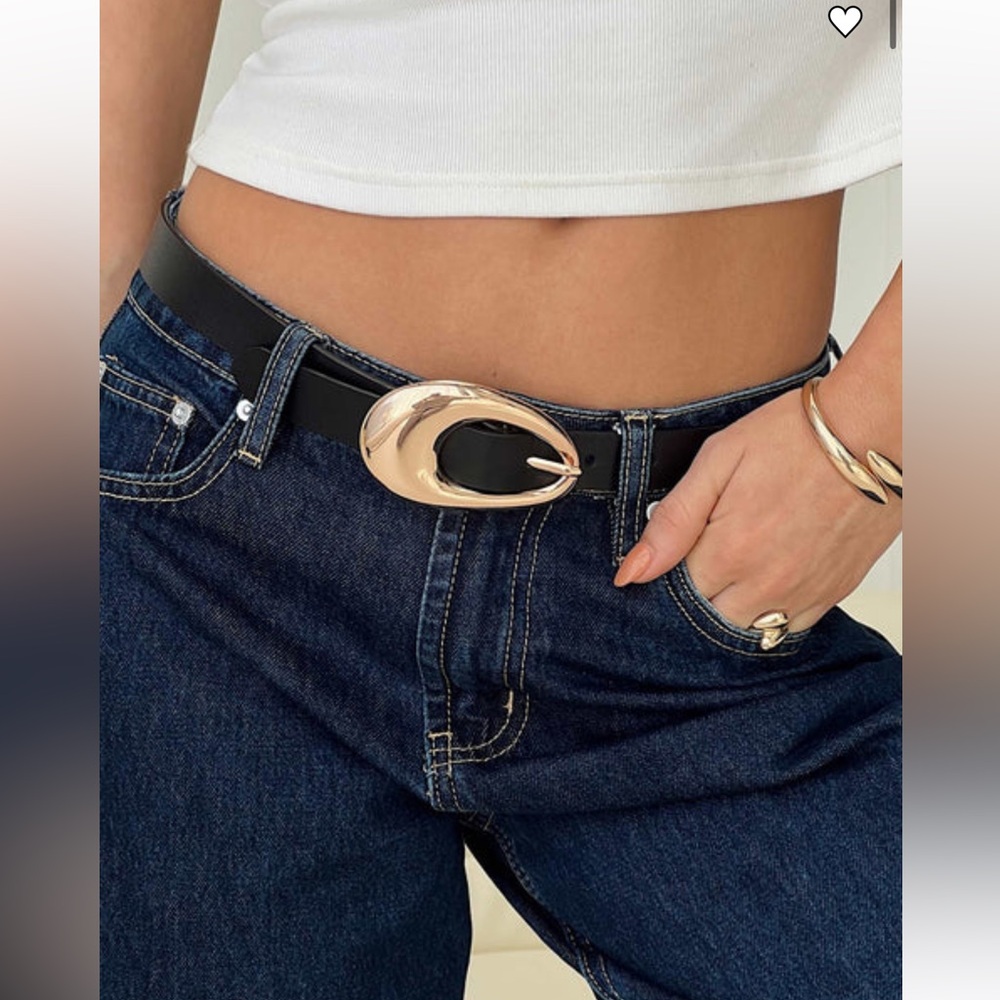 Zara Oval-Buckle Leather Belt